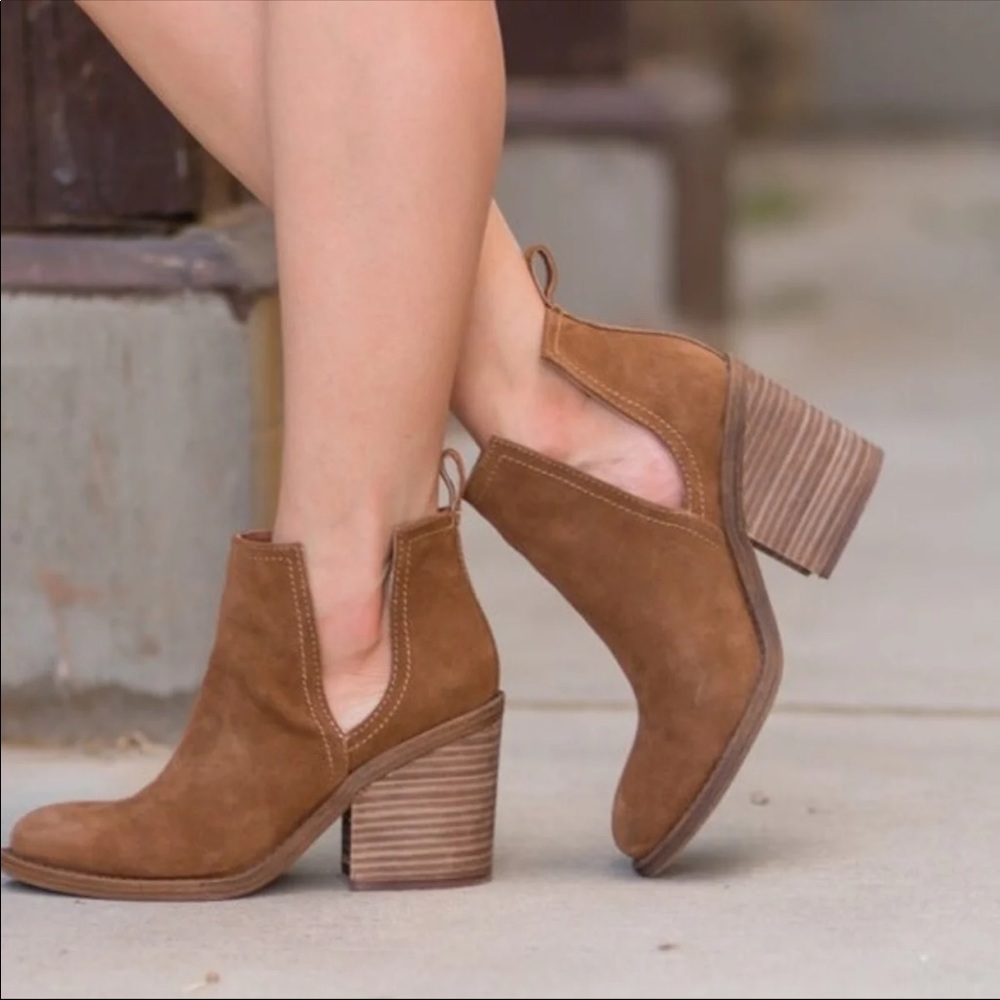 Steve Madden Sharini Booties